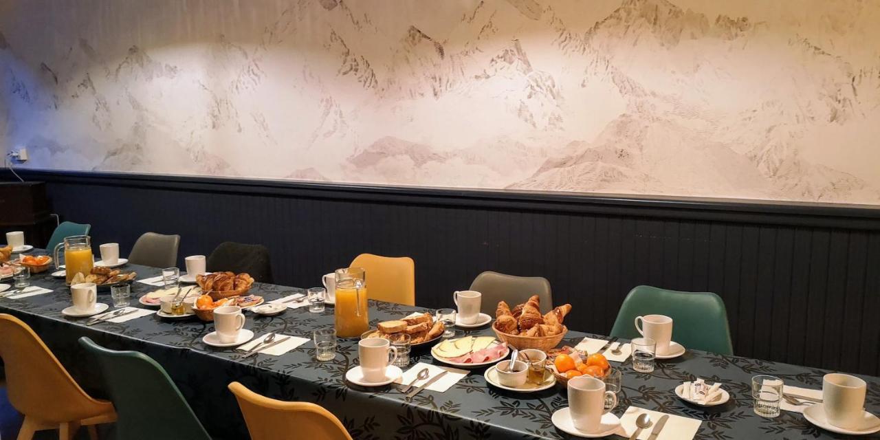Le Relais D'avajan Alojamento de Acomodação e Pequeno-almoço Avajan
